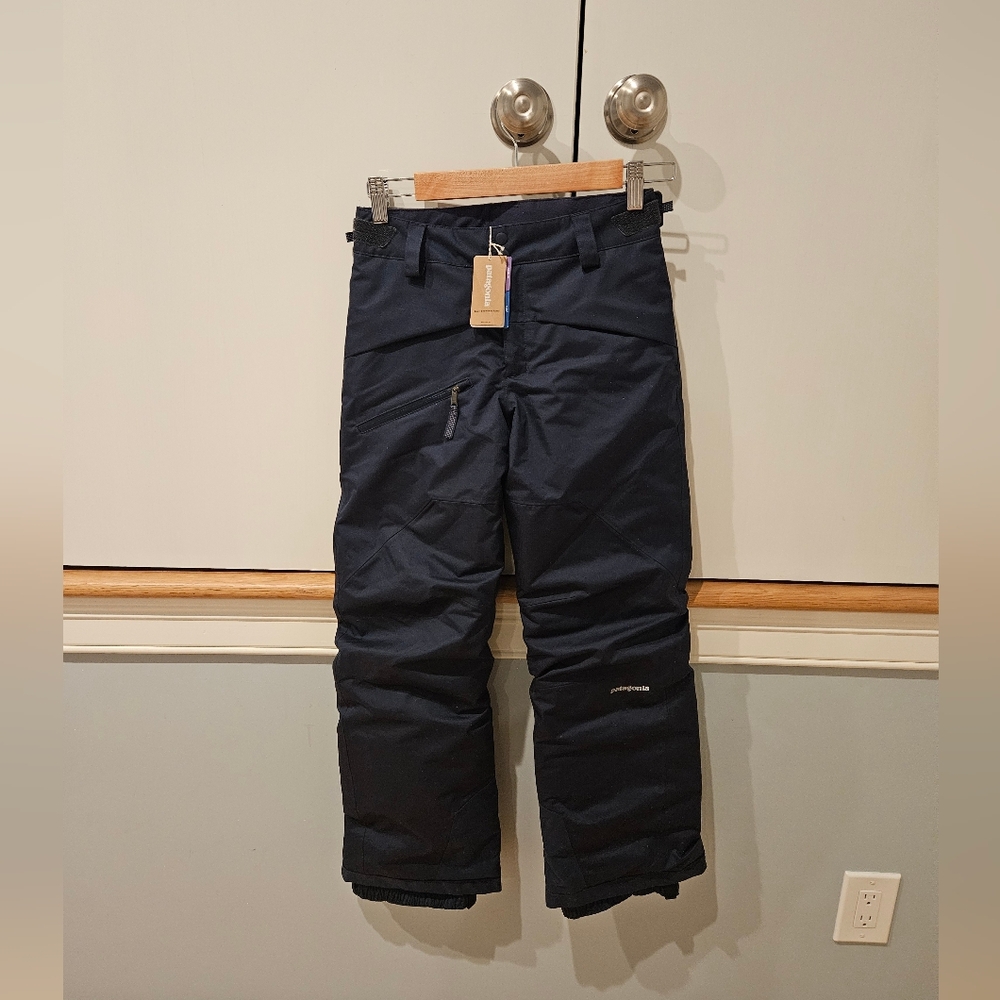 NWT Boys Navy Patagonia Snow Pants Size L (10-12) - ski, snowboard, sled!
